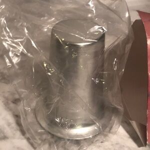 Wilton Heating Core Cake Baking Supplies New without Tags